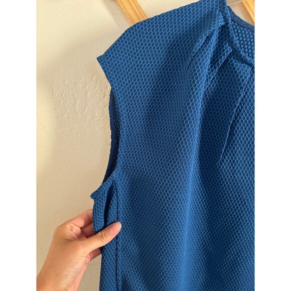 J. Crew Top Women's 2 Honeycomb Cocoon Blouse Blue Short Sleeve Relaxed fit - Picture 3 of 9